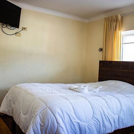 Hotel Los Laureles Calca Extérieur photo