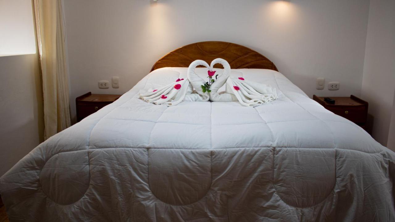Hotel Los Laureles Calca Extérieur photo