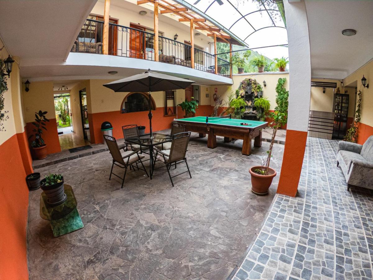 Hotel Los Laureles Calca Extérieur photo