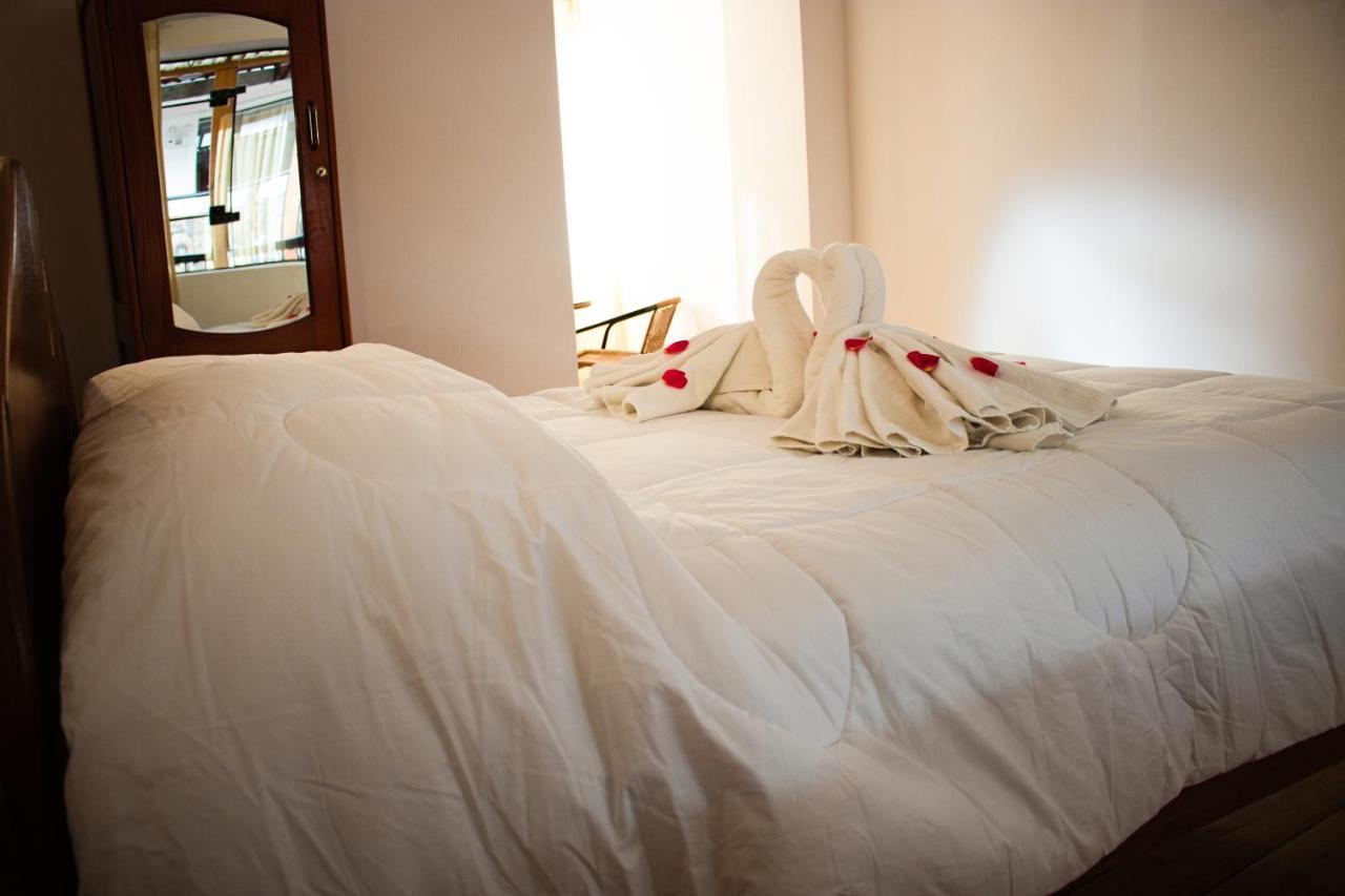 Hotel Los Laureles Calca Extérieur photo