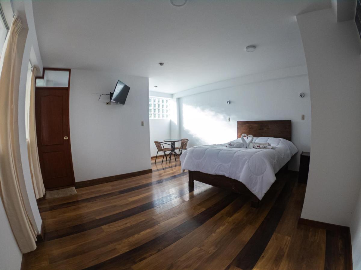 Hotel Los Laureles Calca Extérieur photo